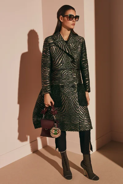 Look 9